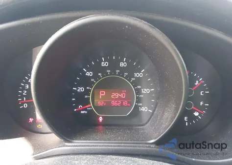 2016 Kia Soul + z USA, uszkodzony, nr VIN KNDJP3A58G7303105